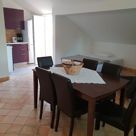 Hacienda Valmare Apartment Brela Bagian luar foto
