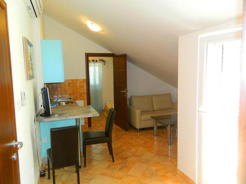 Hacienda Valmare Apartment Brela Bagian luar foto
